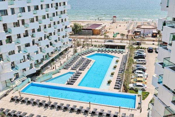 Infinity Breezes Apartment Beach Resort - parking -  - Constanța - Mamaia