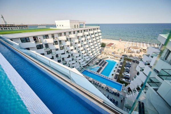 Wave n’ Sea Apartment in Infinity Beach Resort - parking -  - Constanța - Mamaia