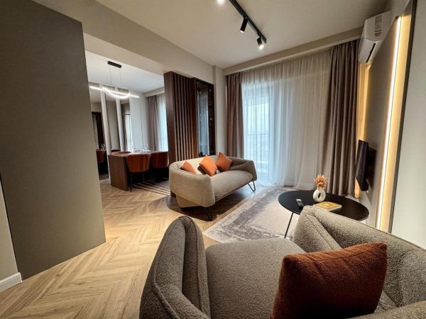 YIN 22nd Floor Panoramic View & King Bed